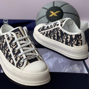 CHRISTIAN DIOR SOLID FLAT SOLE SNEAKERS