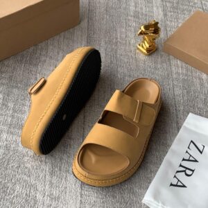 ZARA Flat sole slides